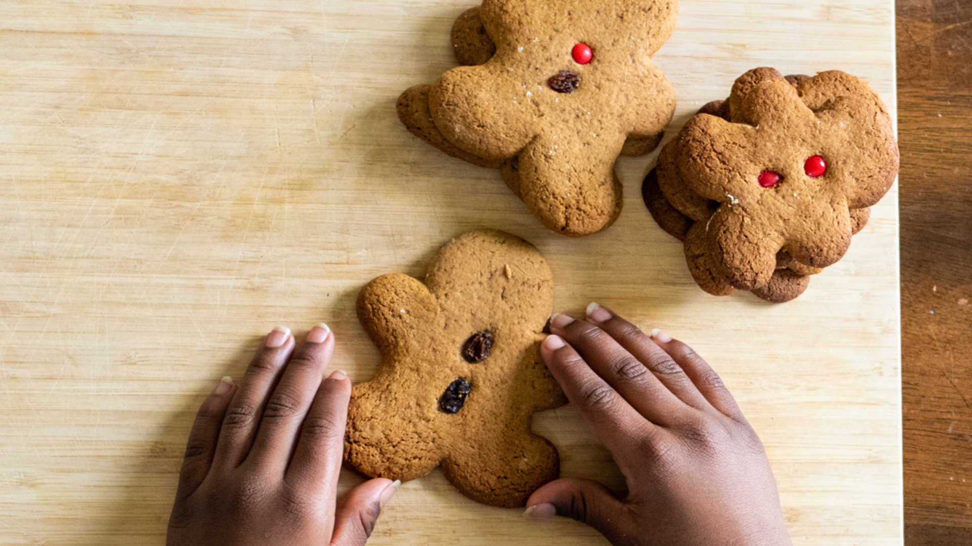 holiday giving guide
